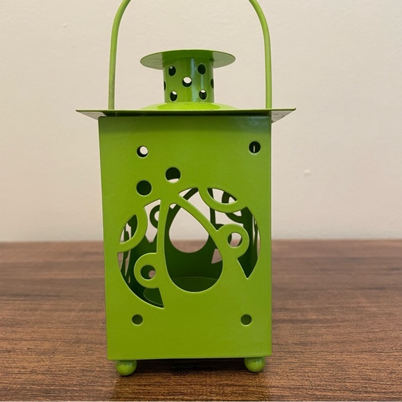 Colorful Metal Lanterns - Picture 5 of 14